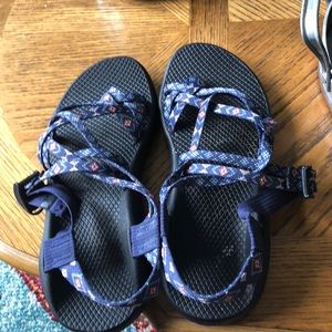 Selling my size 9 Chaco